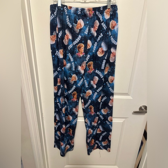 Golden Girls large pajama pants. Super soft. - Picture 4 of 7